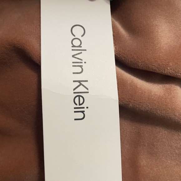 Calvin Klein Velour zip up hoodie, size x large, new with tags! - Picture 7 of 7